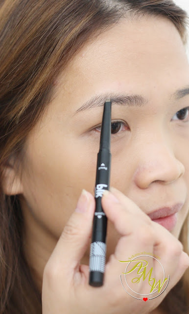 a photo of BLK Cosmetics Brow Sculpting Pencil Duo Review in Taupe by Nikki Tiu of AskMeWhats.com