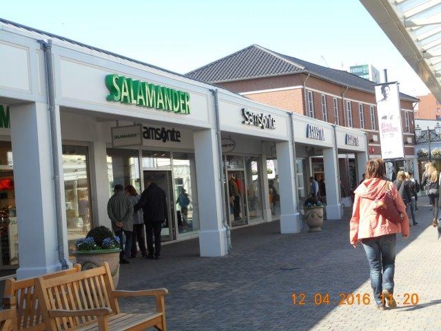 Eropah 16 Exploring And Shopping At Designer Outlet Roermond