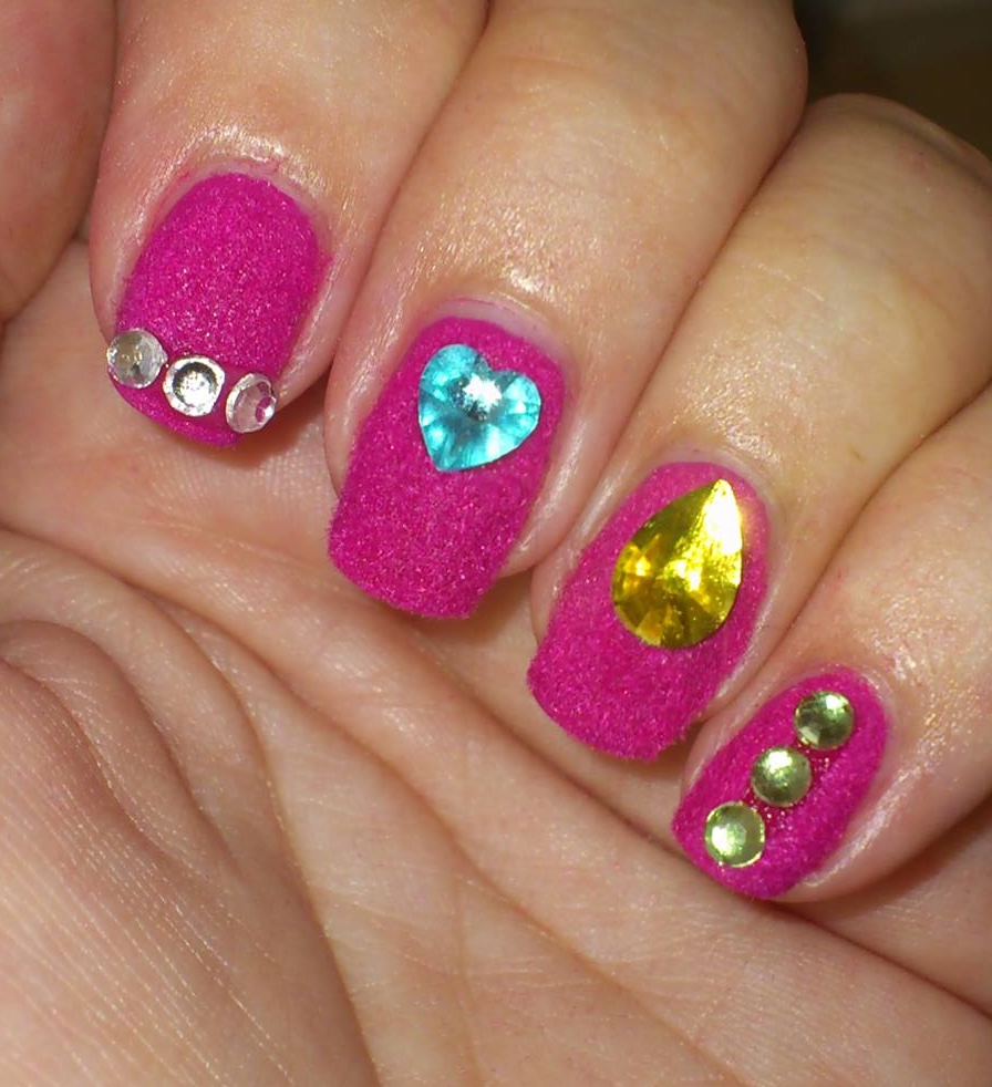 Wendy's Delights: Rock Beauty Nail Rockits - Crystals