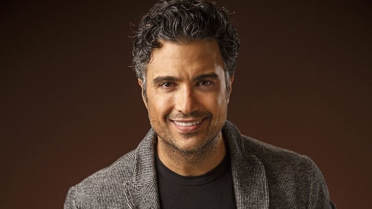 Comedy Starring Jaime Camil from Jane the Virgin Creator Receives Pilot Ord...