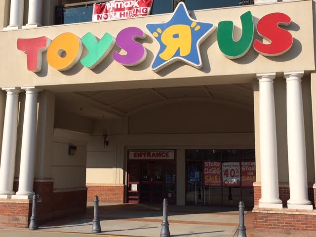 toys r us breaking news