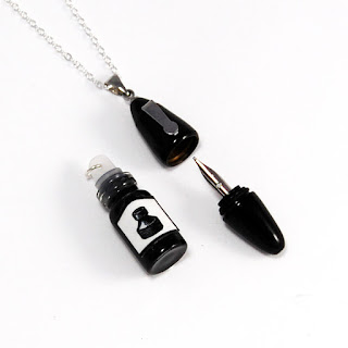 https://fab.com/product/working-fountain-pen-necklace-298546?fref=hardpin_type526&frefl=Pinterest_Hardpin&ltb=on&pos=18&ref=sale