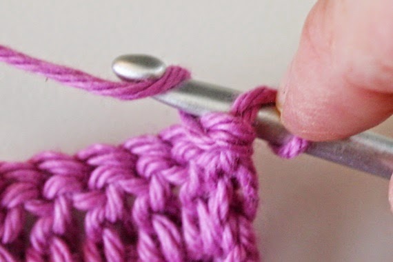 Felted Button Colorful Crochet Patterns: Mind the Gap--Avoiding the Turning Chain Hole