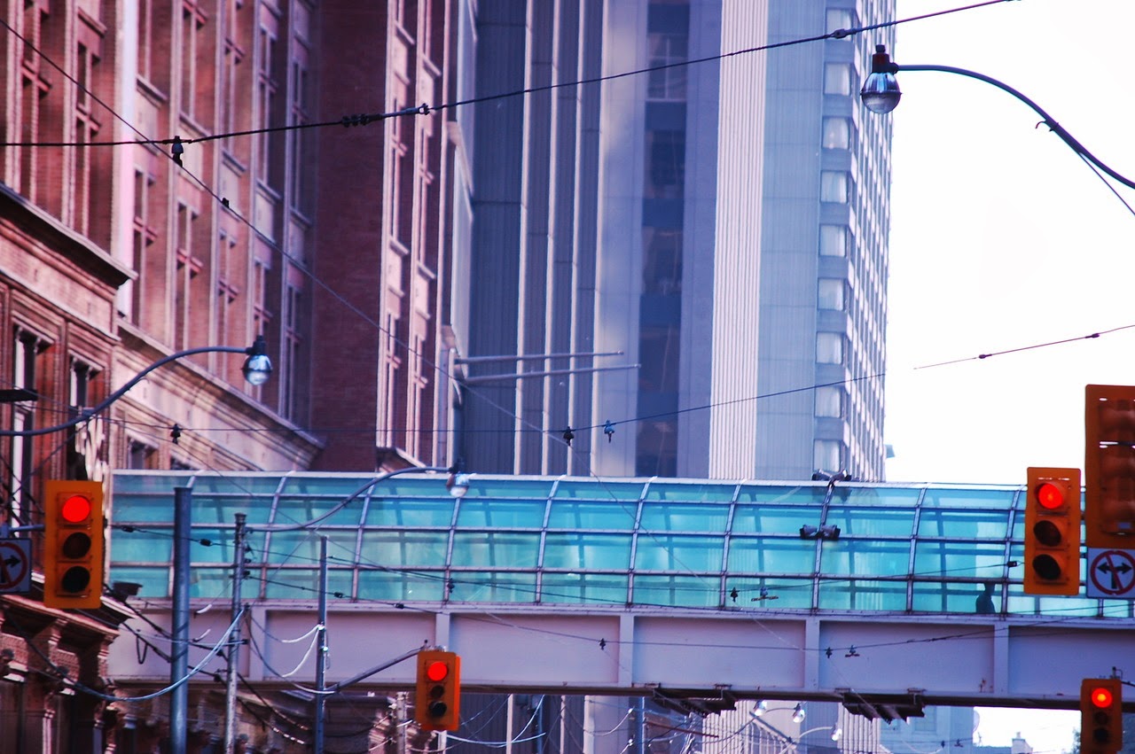 Toronto things Eaton Centre Labour Day open (hours)