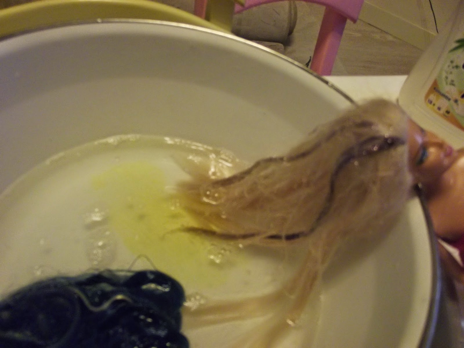 Çocuğumla Eğlenirken Oyuncak Bebeğin Saçları En İyi Nasıl