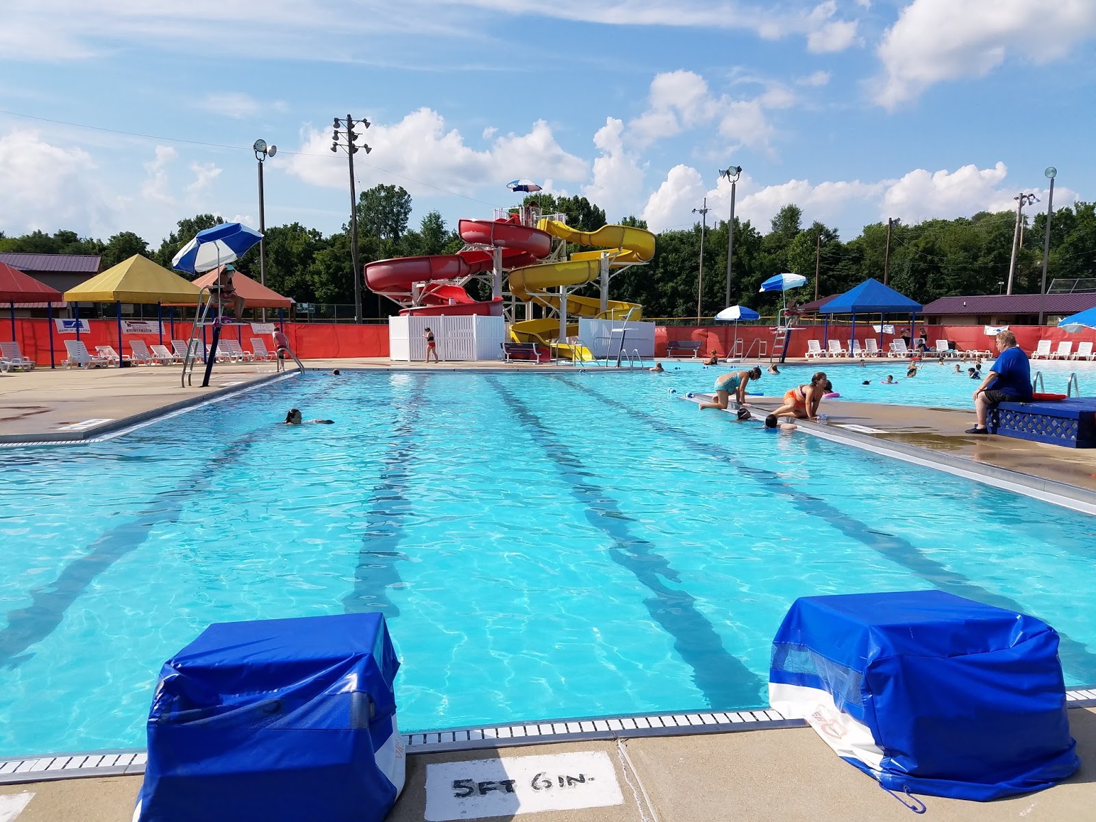 Play St. Louis Splash and Swimplex Pool, Union