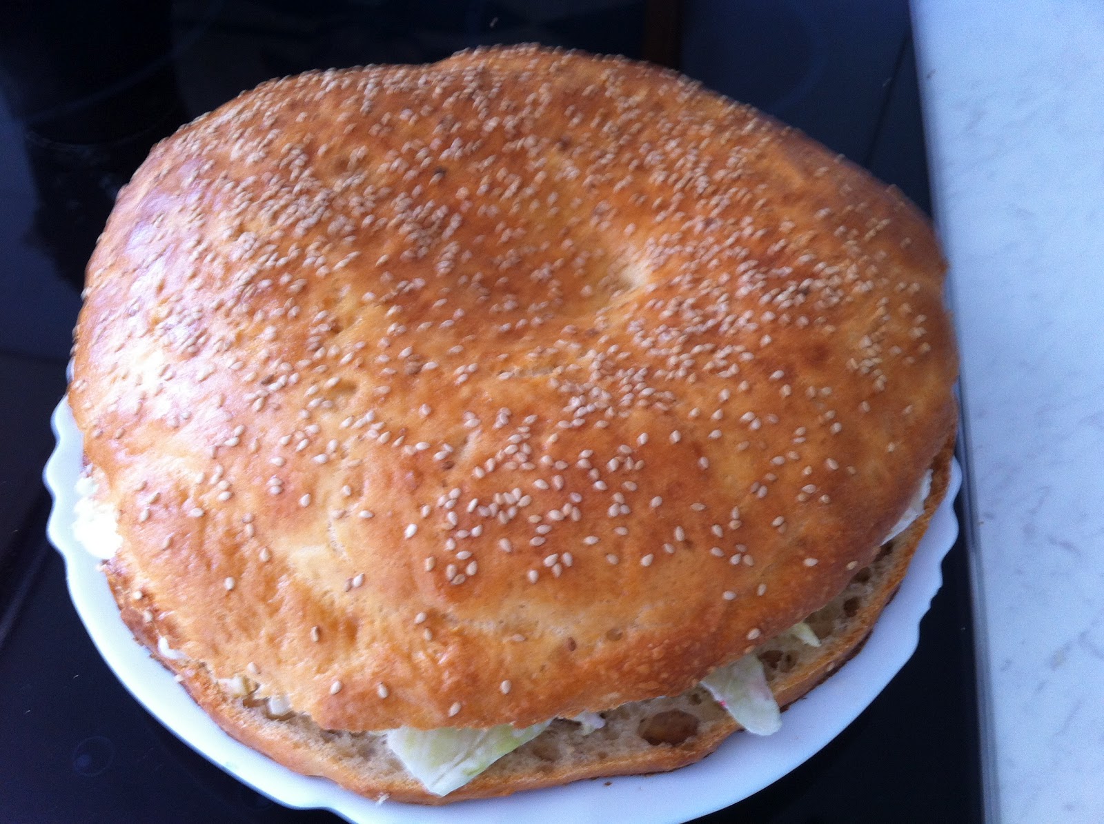 Mi Thermomix y yo... Pan de hamburguesa con relleno vegetal