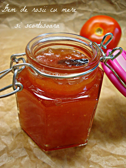 GEM DE ROSII CU MERE SI SCORTISOARA