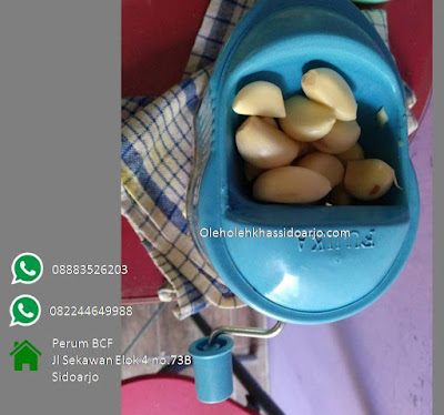 Bawang menambah aroma dan rasa gurih kentang sambal romantis Bawang menambah aroma dan rasa gurih kentang sambal romantis
