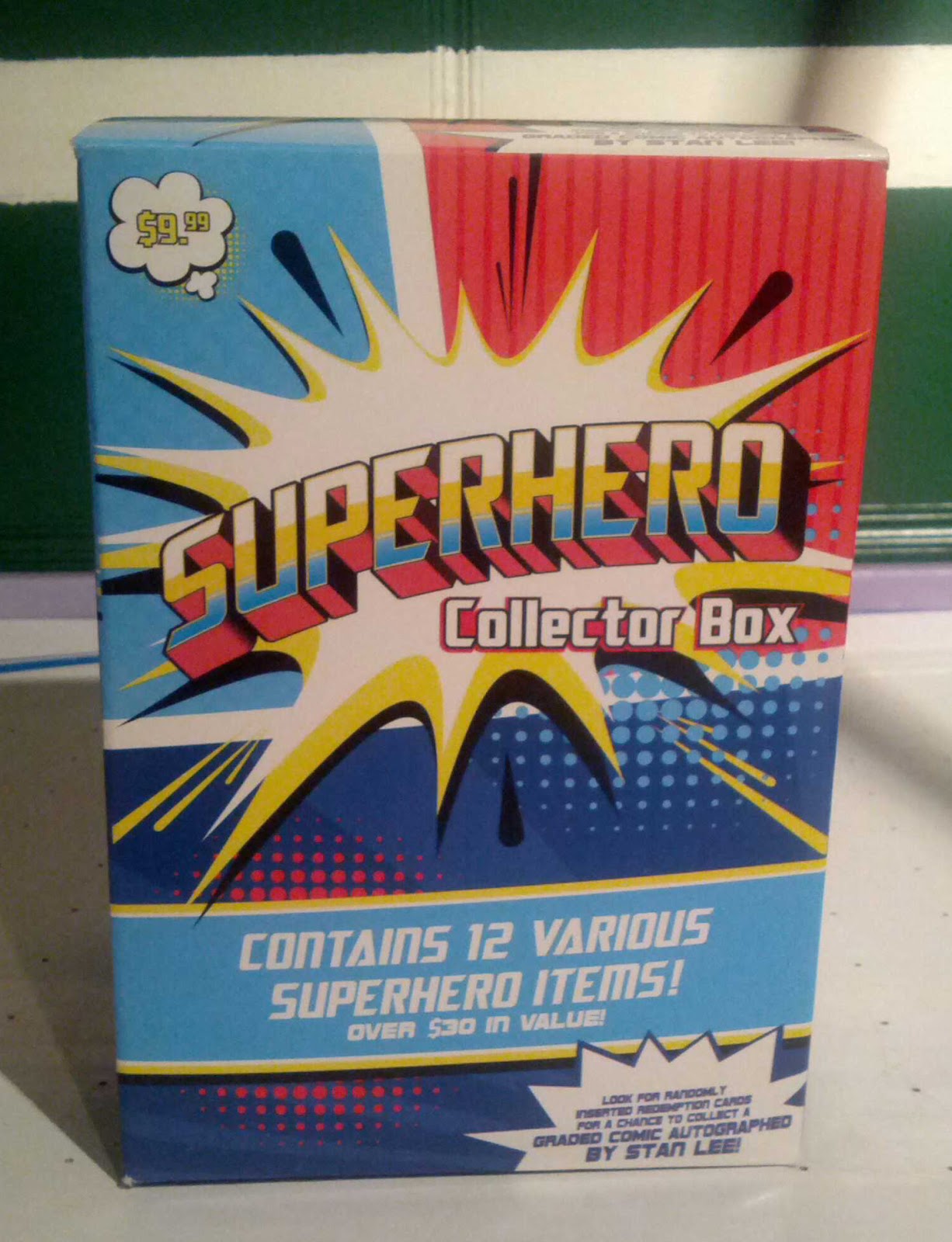 20 Years Before 2000 What's inside the Superhero Collector Box!?