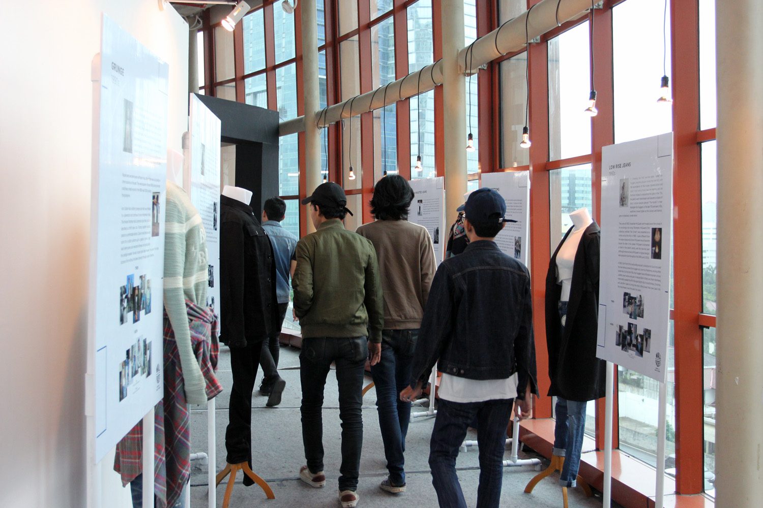 Wall of Fades 10
