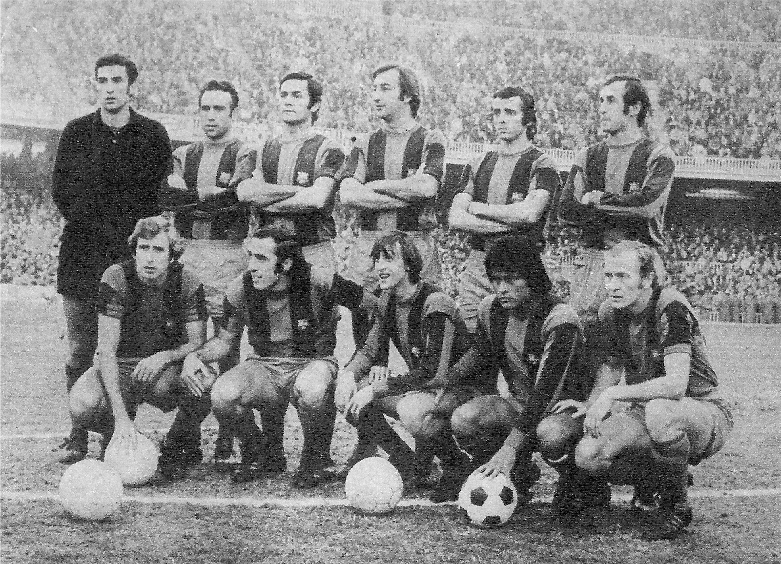 EQUIPOS DE FÚTBOL BARCELONA en la temporada 197374