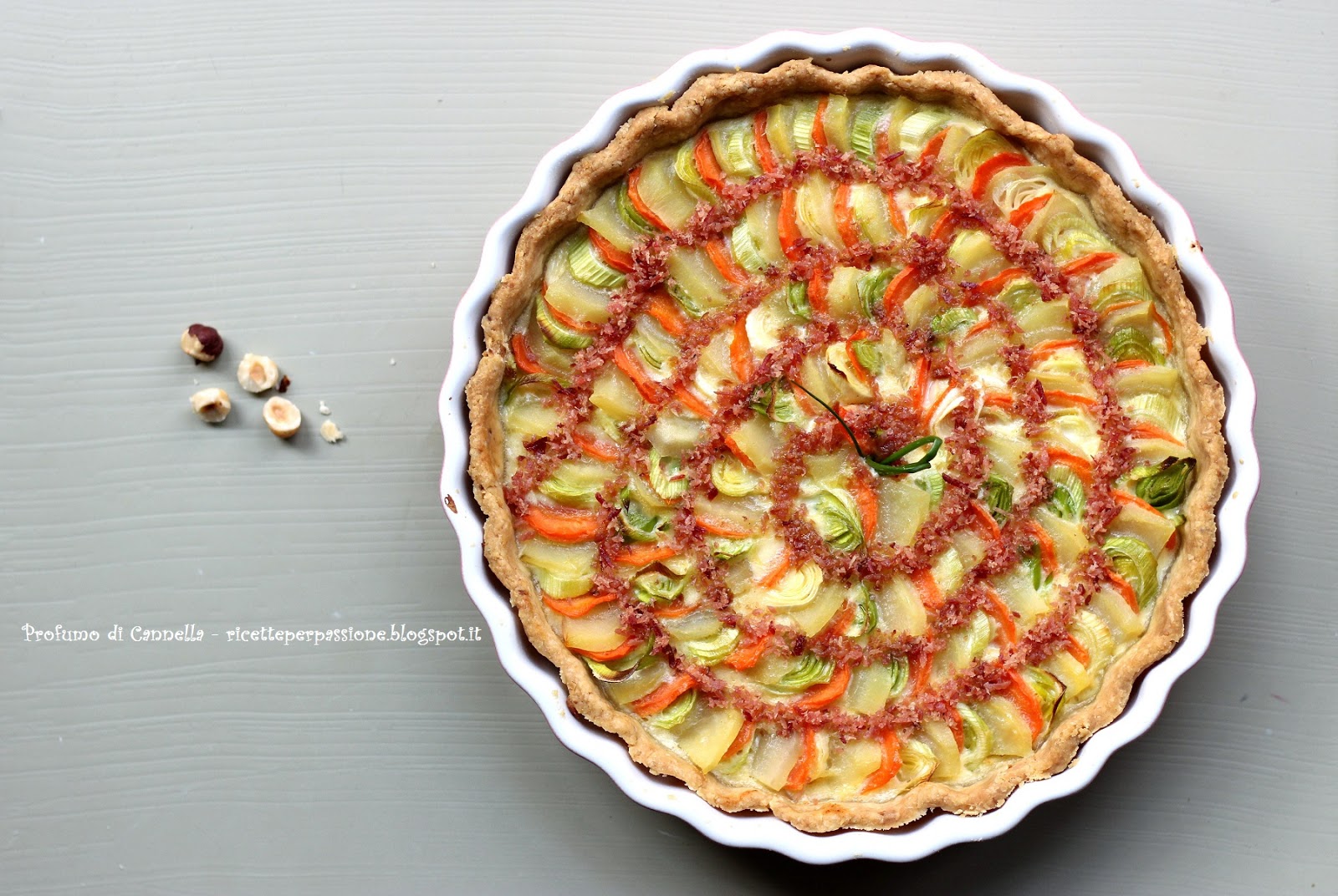 quiche di brisè alla nocciola con verdure dolci e polvere di speck - bentornata primavera!