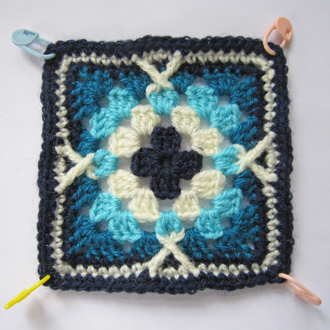 knit & crochet design: Persian Tiles