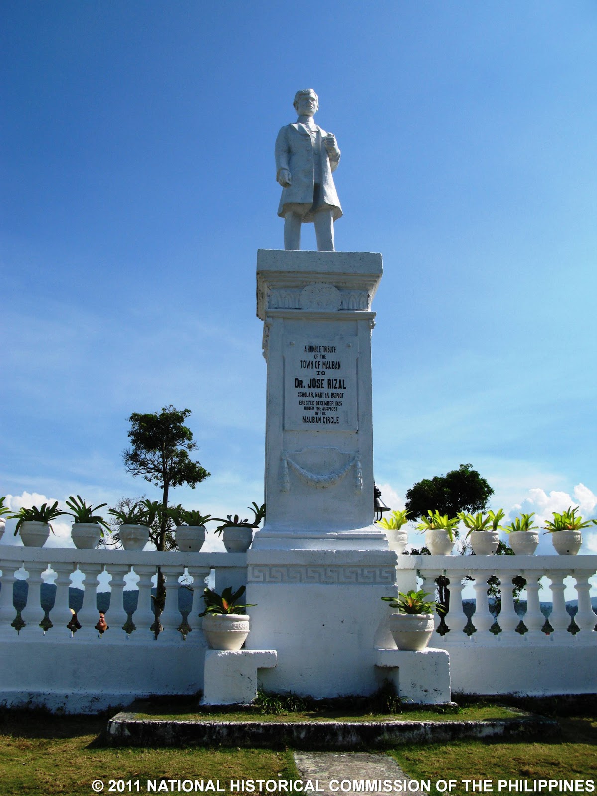 Sarisaring Monumento Alay Kay Rizal Rizal Hill Park Mauban, Quezon