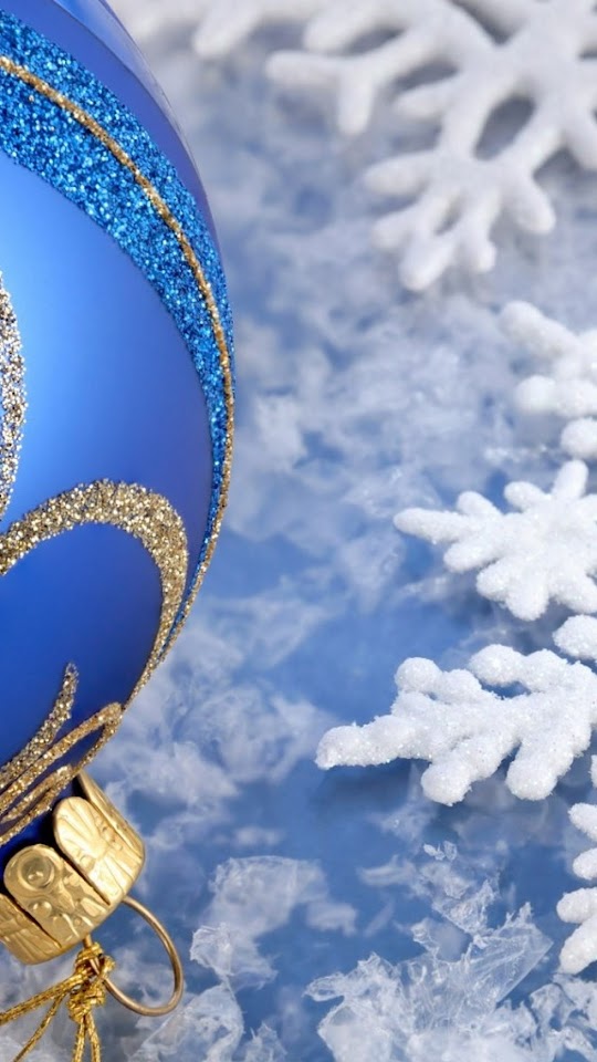 Blue Christmas Ball with Snow  Android Best Wallpaper