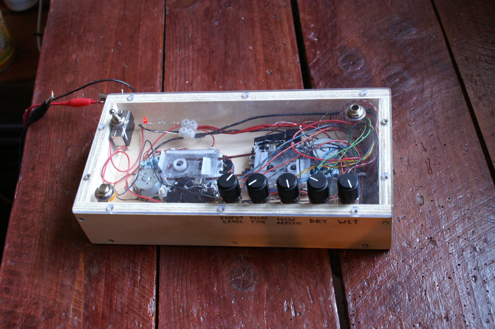 Dögenigt's Lab Microcassette Tape Delay