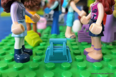 LEGO 12 Days Of Christmas 9 ladies dancing round handbags friends minifigs