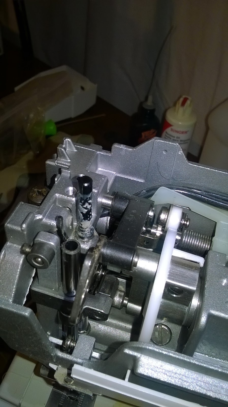 Pfaff Hobbymatic Sewing Machine Stuck Reverse Fabric or won't feed