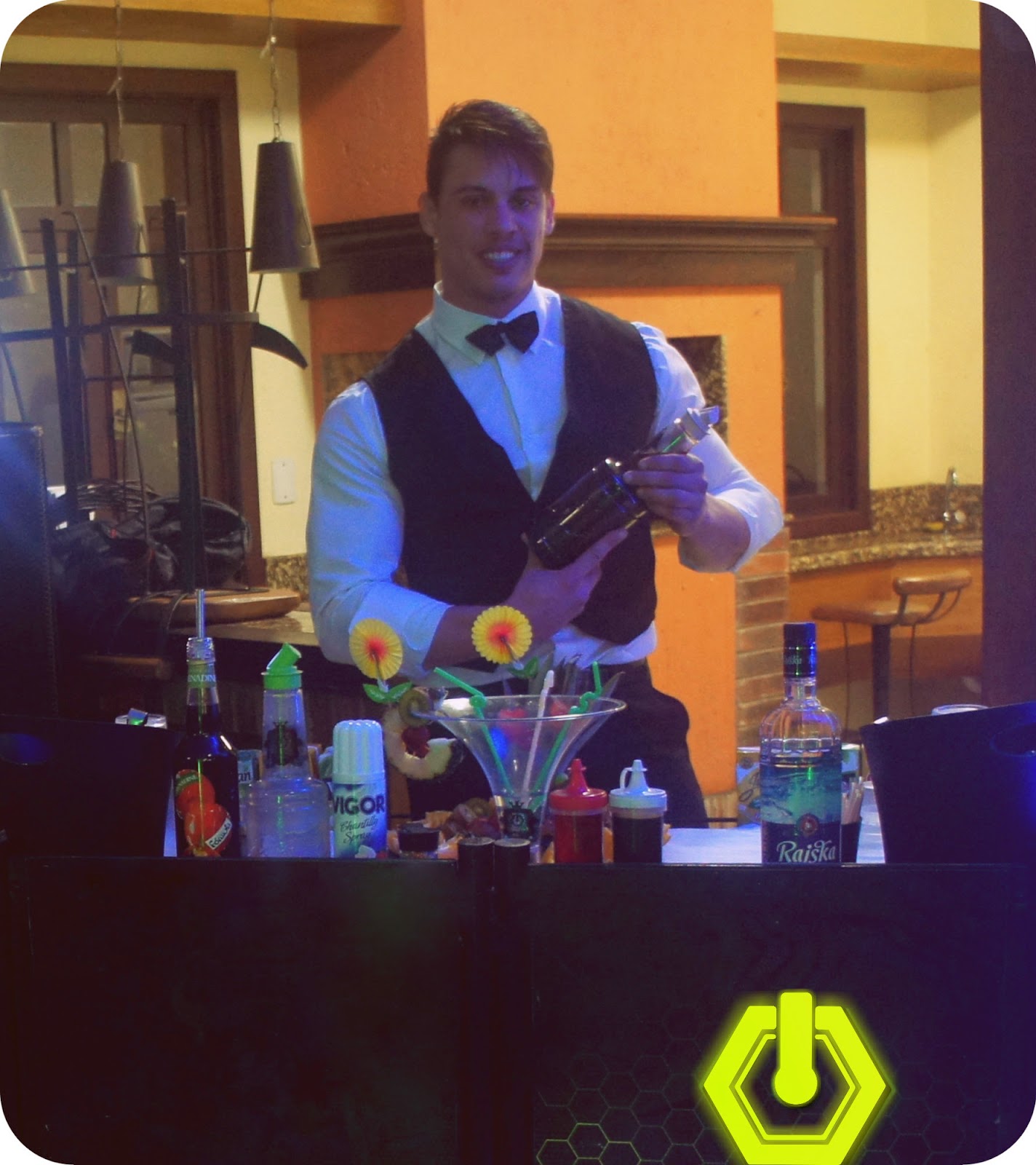 Evolution Eventos - Bartender Barman Bartenders Festas Porto Alegre 15