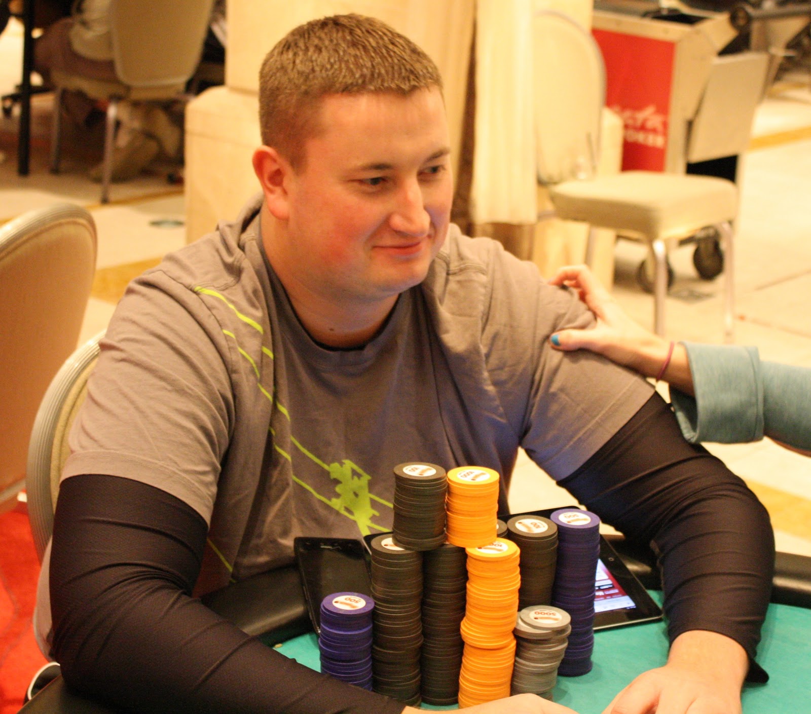 Poker pot committed definition synonyms