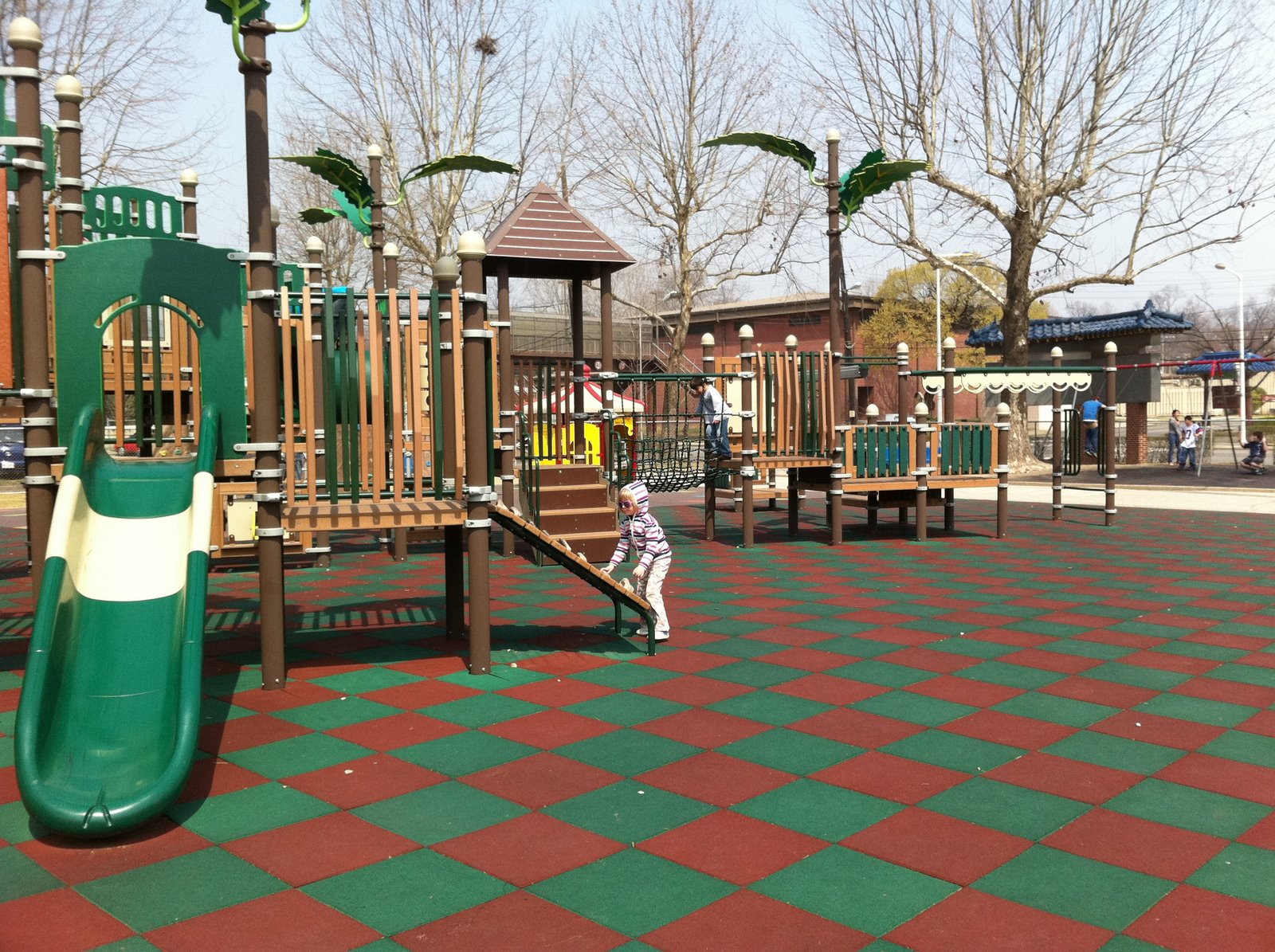 a space for Sophie & Daphne Biggest Playground Ever