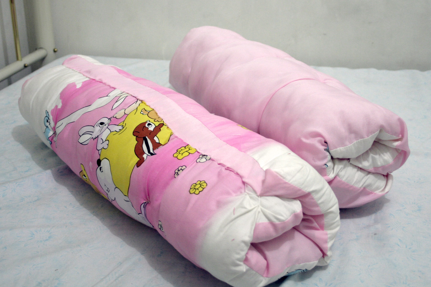 Of Pinks and Fairy Tales Make Your Own Bolster Pillows