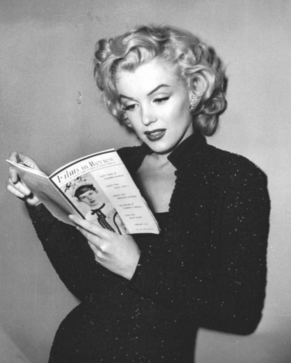 47 Interesting Vintage Photos of Marilyn Monroe Reading Book ~ vintage ...