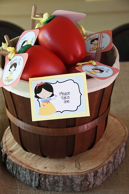 Kara s Party Ideas Snow White 3rd Birthday Princess Party  - 61