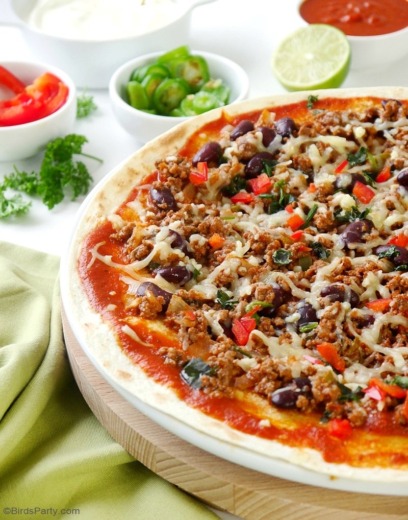 Quick & Easy Mexican Tortilla Pizzas - revamp your old classic pizza recipe with a  few Mexican twists for a healthier party appetizer or snack! | BirdsParty.com