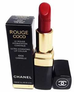 Labial rojo Chanel