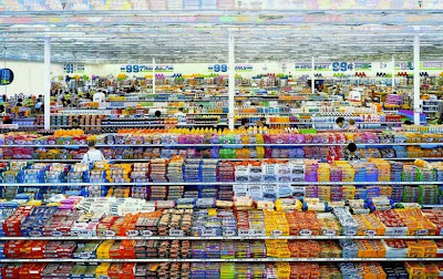 6 - 99 Cent II, Diptychon, Andreas Gursky (2001) US$ 3,3 millones