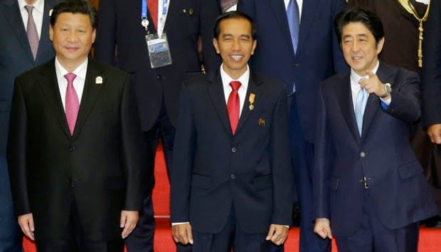 Jokowi Minta China, Jepang berjanji Proyek Train Bullet
