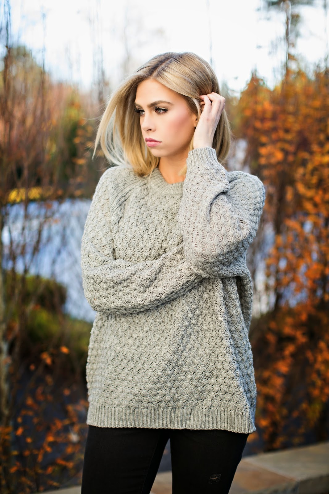 Outfit Grey Sweater Outfit over the knee boots and grey sweaterdress