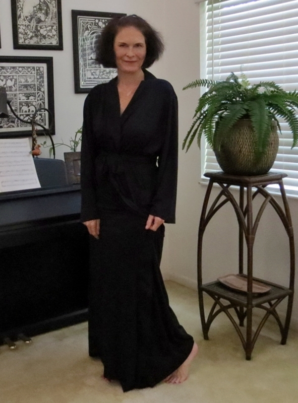 Coco's Loft: Simplicity 5314 - my TNT robe...
