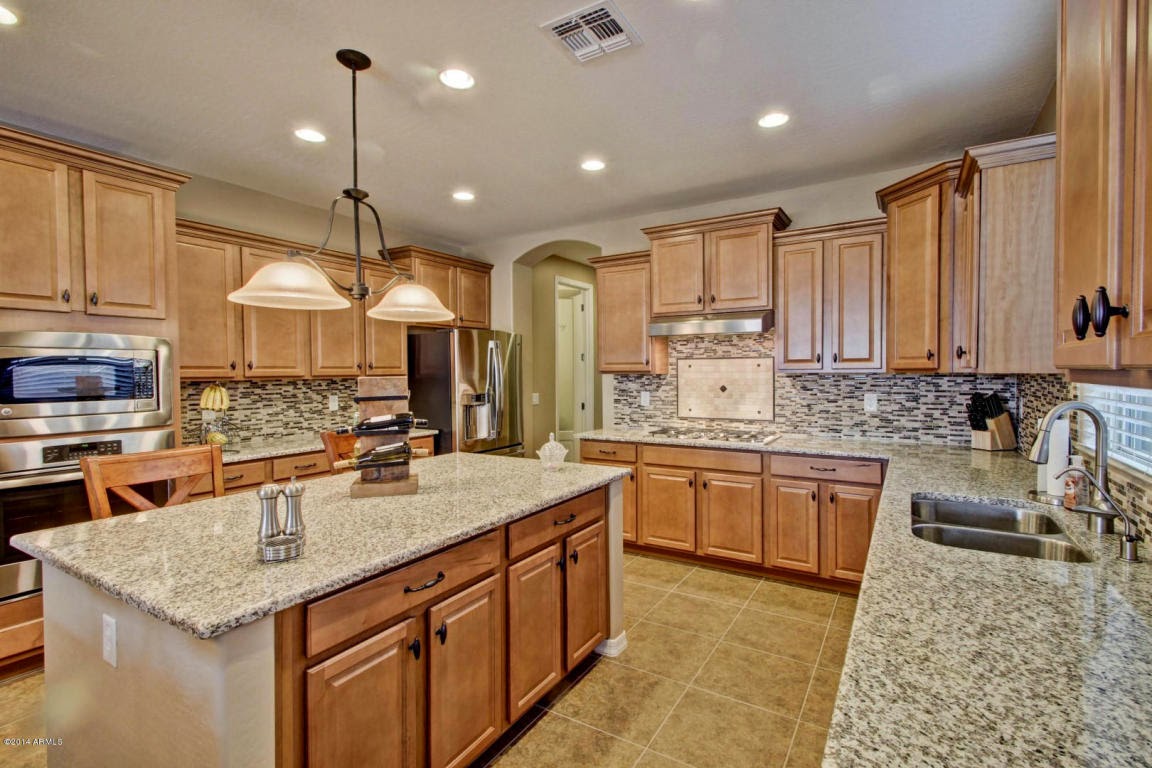 5 Bedroom, 3 Bath: Your Dream Home Awaits