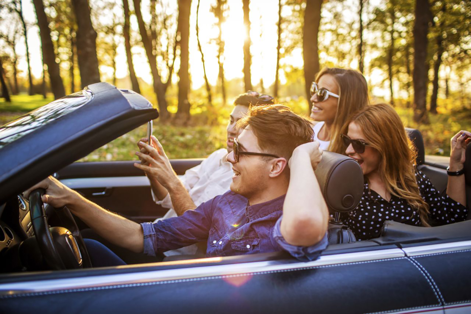 50 лучших в дорогу. путешествие с друзьями на машине. путешествие на машине. легкой дороги. 50 лучших в дорогу.