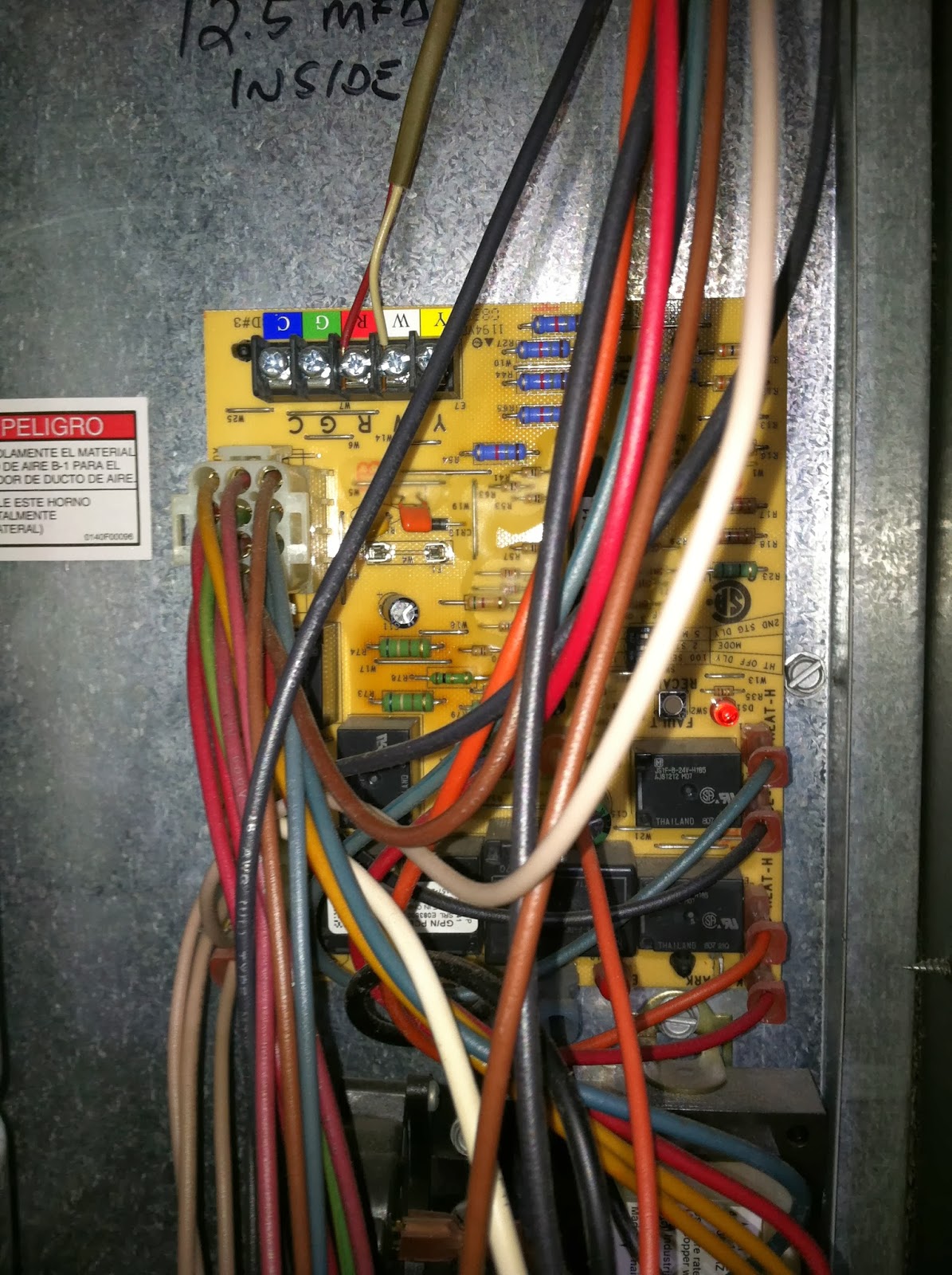 Fixing Grace : Amana and Goodman Downflow Furnace Control ... amana furnace blower wiring diagram 