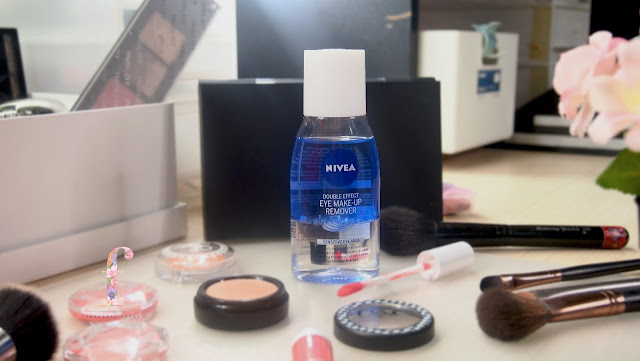 Nivea Double Effect Eye Makeup Remover is gentle and doesn't sting or burn the eyes, it breaks down the waterproof makeup and remove them easily without any pressure. It is not greasy at all.