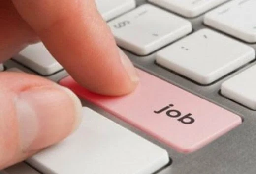 ΟΑΕΔ: Προλάβετε! Μέχρι το μεσημέρι οι αιτήσεις για 32.433 θέσεις εργασίας