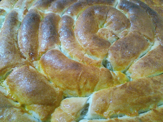 Akissmutfak Lahmacun İçli Mayalı Tepsi Böreği