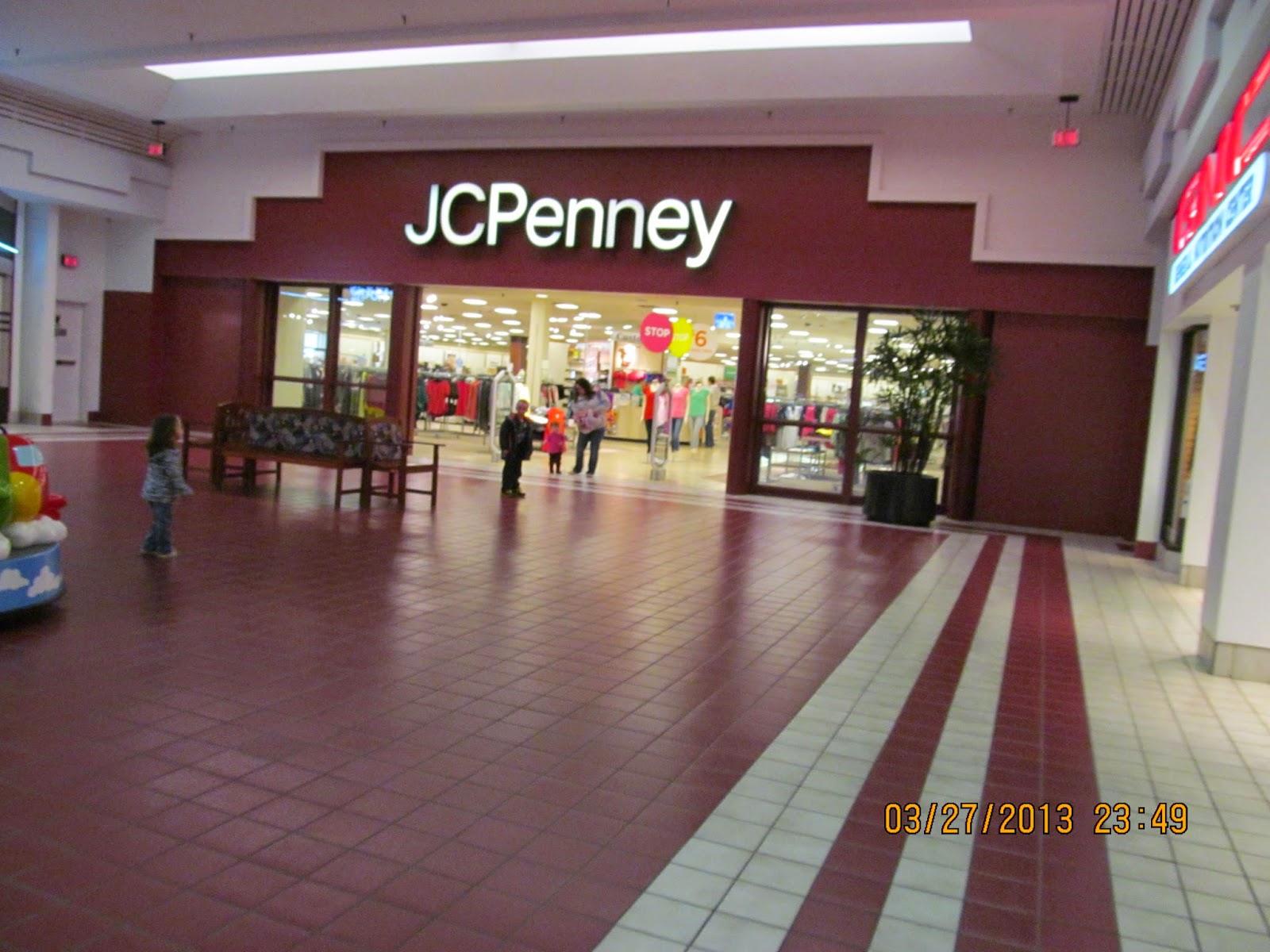 Trip to the Mall Indian Mound Mall (Heath, OH)