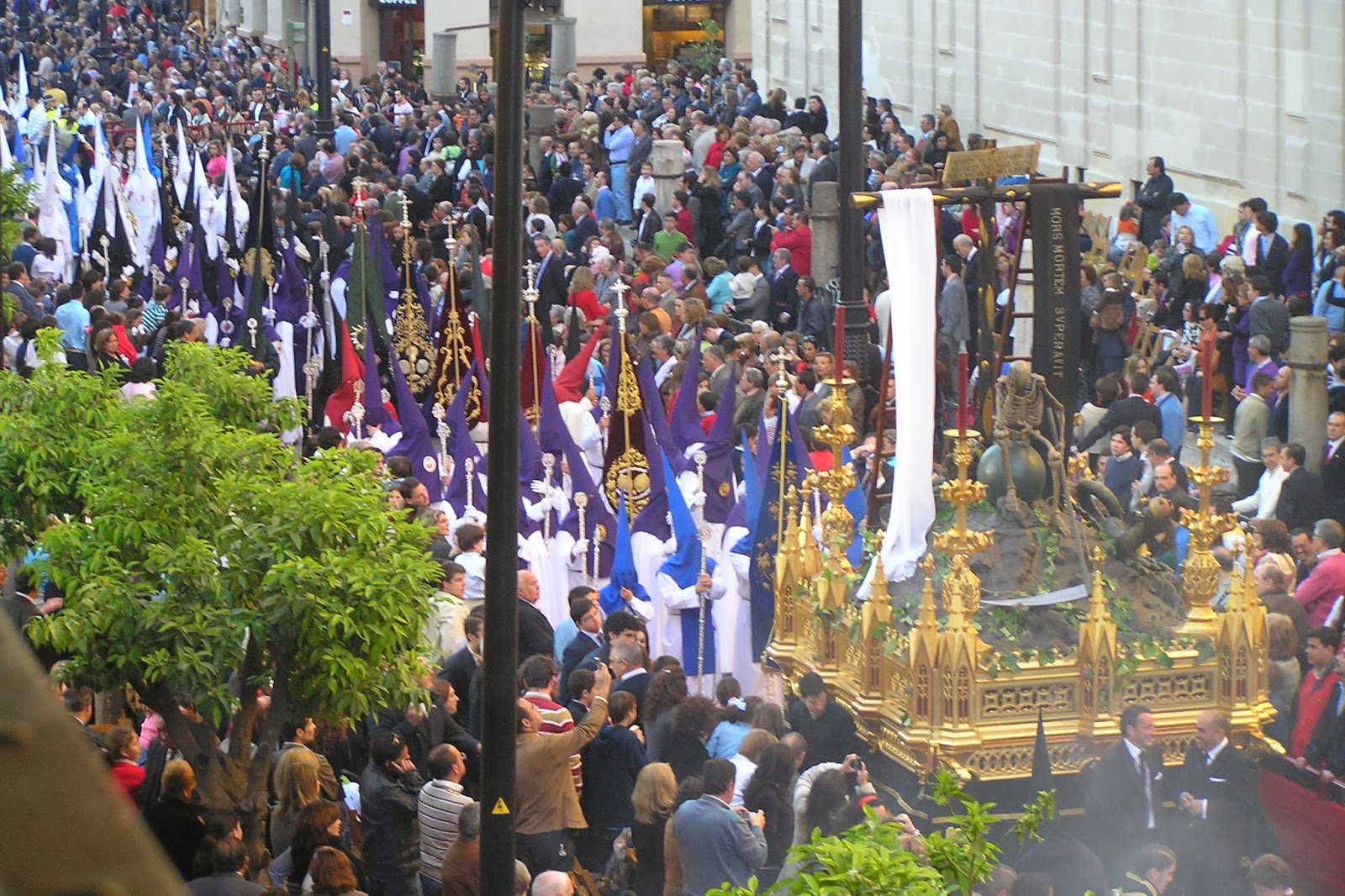 Procesiones de la Semana Santa Sevillana.