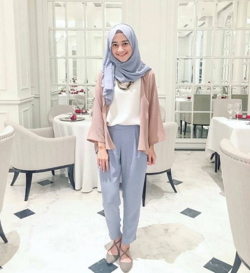 24+ Baju Muslim Kekinian, Inspirasi Terbaru!