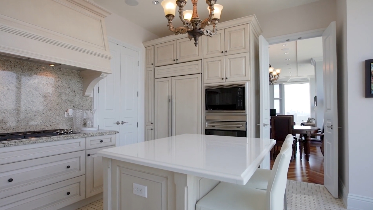 13 Photos vs. Ritz-Carlton Toronto | 183 Wellington St. W., Suite 3701 | $2,279,000 | Luxury Toronto Condos - Luxury Condo & Interior Design Video Tour 13 Photos vs. Ritz-Carlton Toronto | 183 Wellington St. W., Suite 3701 | $2,279,000 | Luxury Toronto Condos - Luxury Condo & Interior Design Video Tour