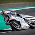 MotoGP: Violento accidente de Tito Rabat durante la FP4 en Silverstone