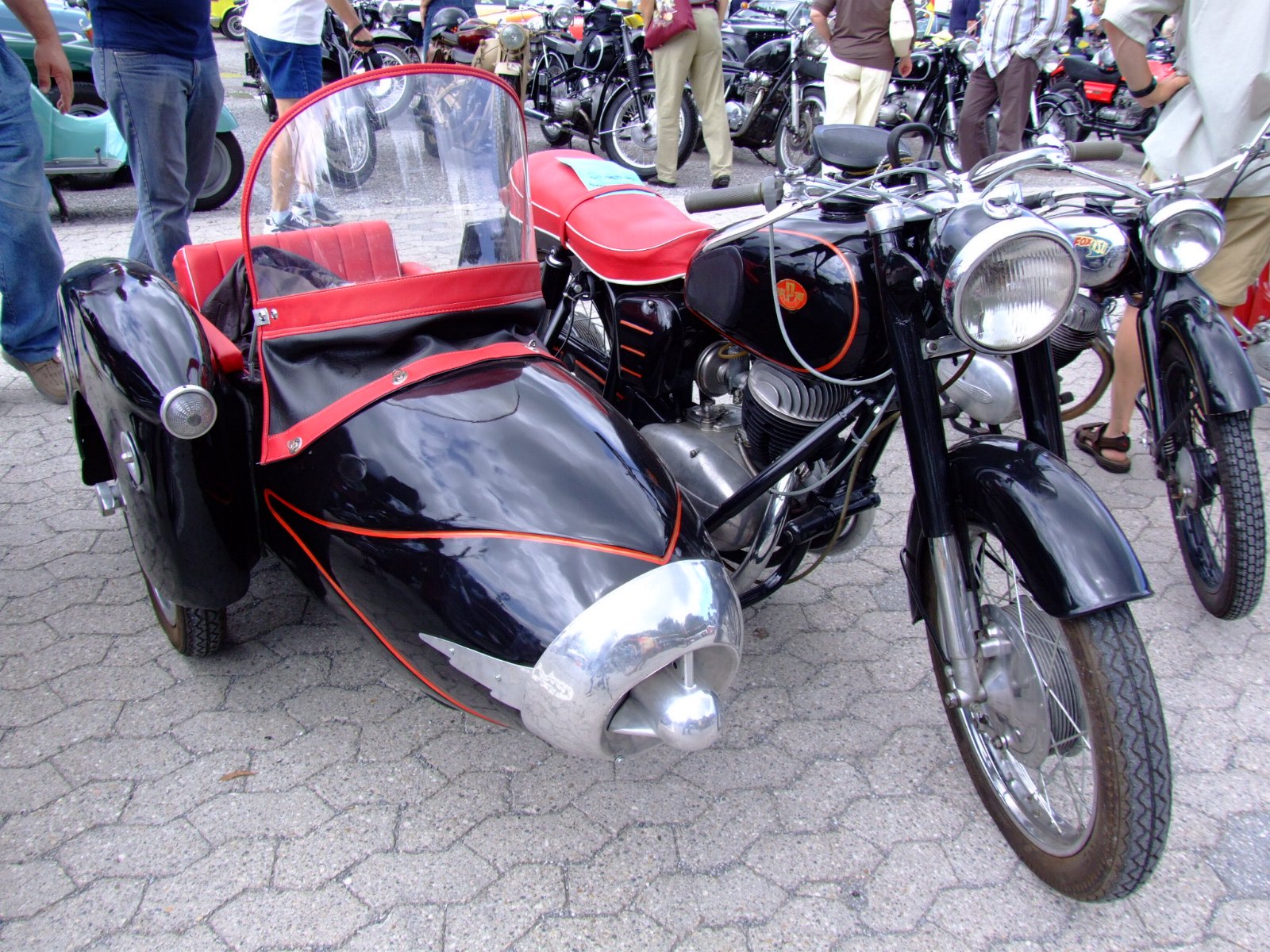 pannonia sidecar