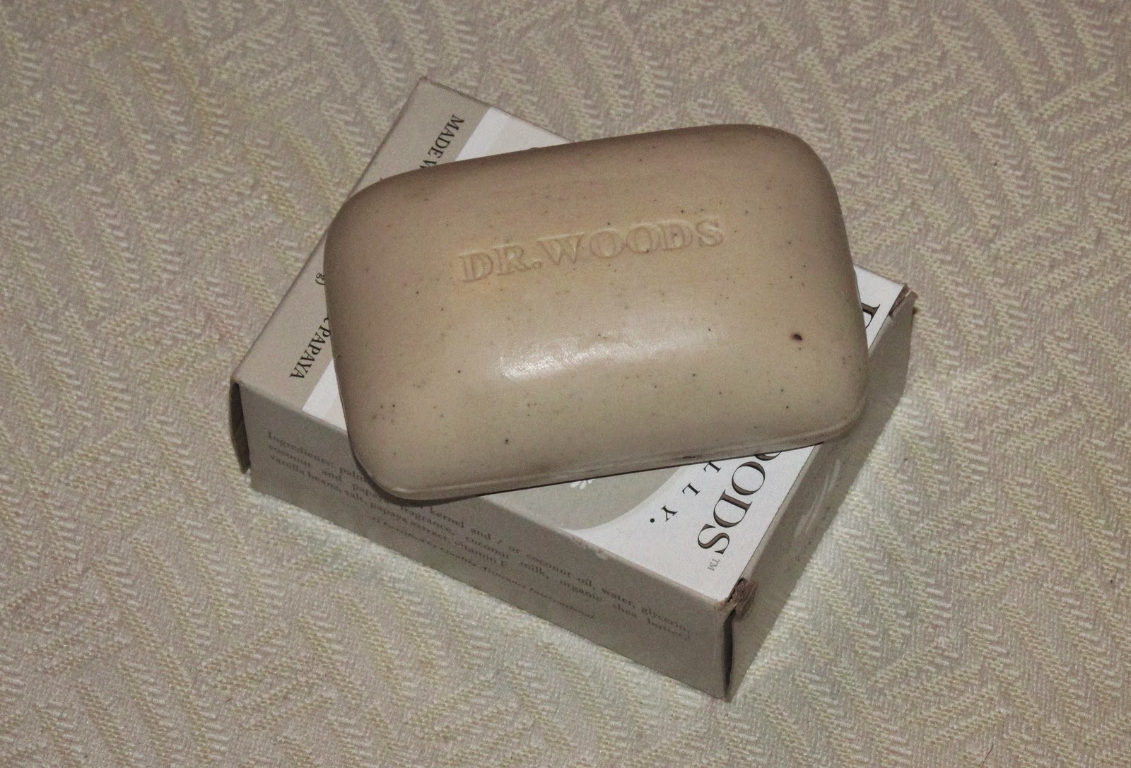 Makeup & Mutts Dr. Woods Naturals Coconut Milk Soap Review