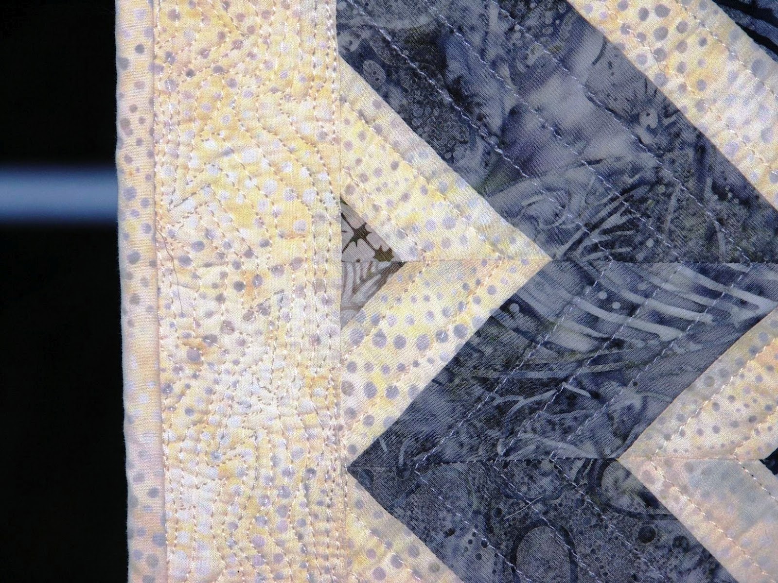 Quilts SB Q97 Tampa Lightning Quilt