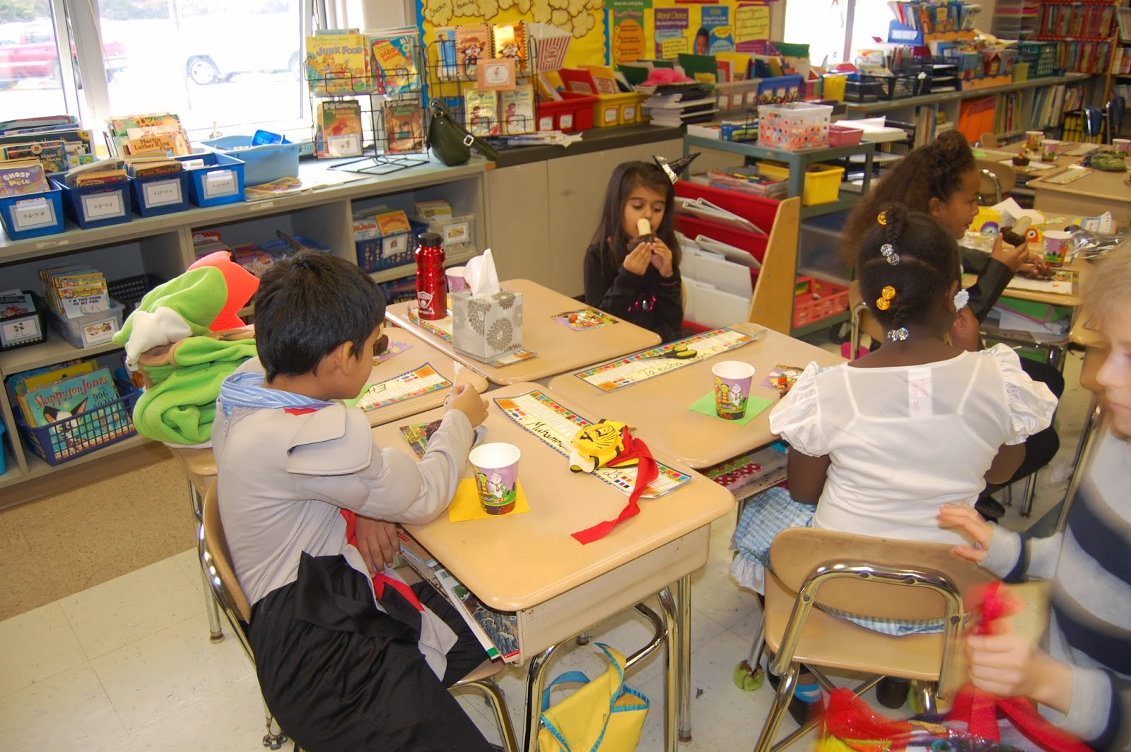 Mr. Cavileer's 2nd Grade Blog: Halloween Party